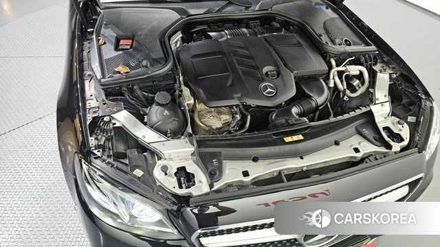 Mercedes-Benz E-Class W213 id 4899901 из Кореи 16