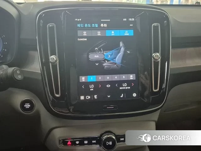 Volvo XC40 id 3211940 из Кореи 16