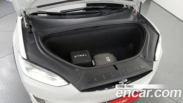 Tesla Model X id 2912719 из Кореи 16