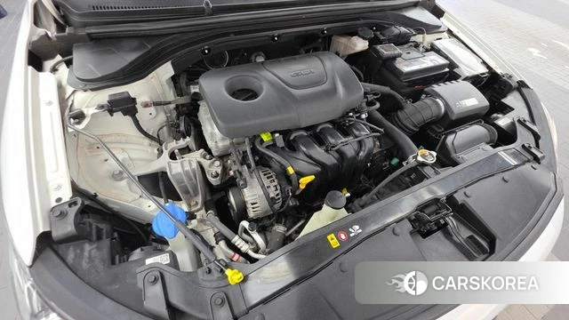 Hyundai Avante AD id 4850031 из Кореи 26