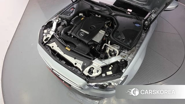 Mercedes-Benz E-Class W213 id 4231990 из Кореи 28