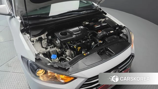 Hyundai Avante AD id 3886612 из Кореи 16