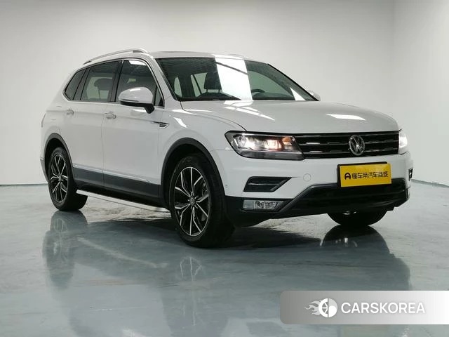 Volkswagen Tiguan L id 4215753 из Китая 16