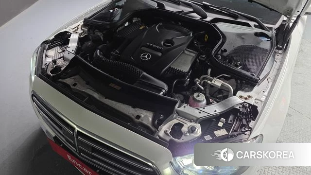 Mercedes-Benz E-Class W213 id 3915193 из Кореи 17