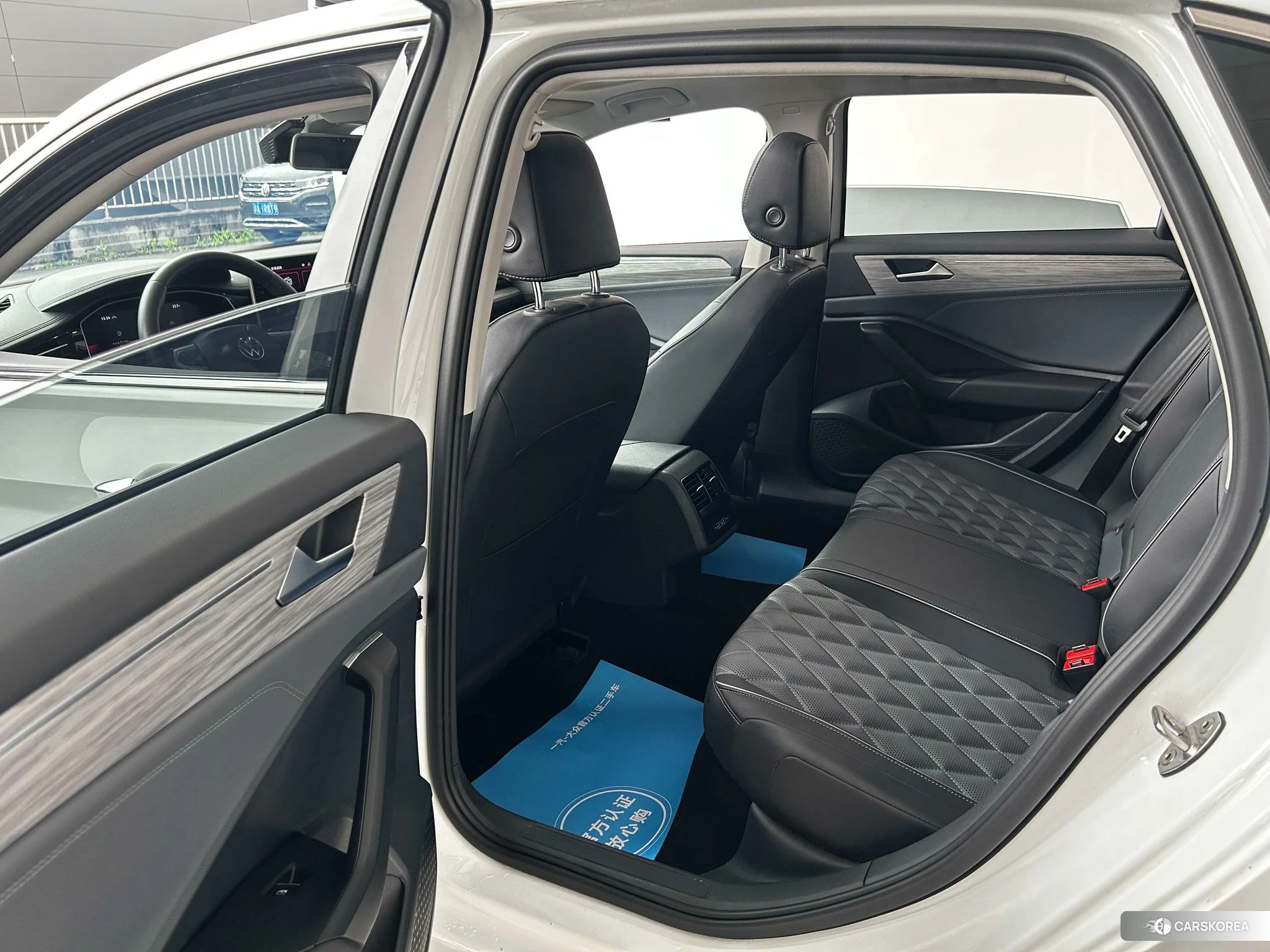 Volkswagen Sagitar id 4473523 из Китая 30