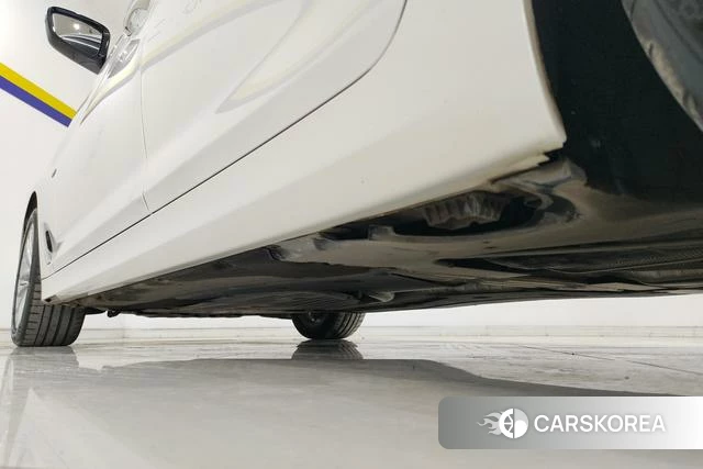 BMW 5 series id 3882638 из Китая 13