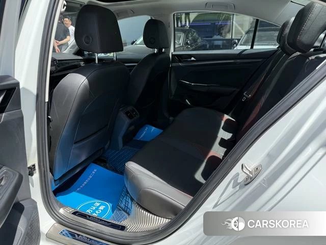 Volkswagen Bora id 4271533 из Китая 26