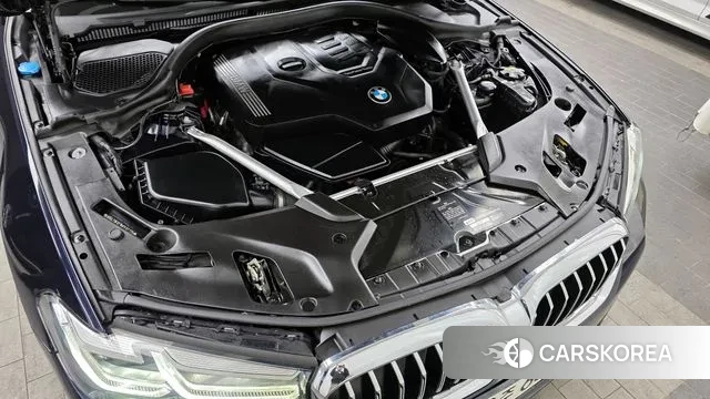 BMW 5 Series (G30) id 3650976 из Кореи 16