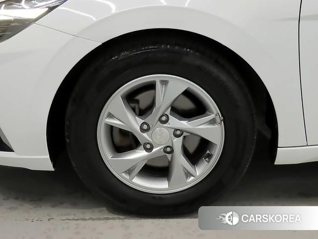 Hyundai Avante (CN7) id 4310308 из Кореи 16