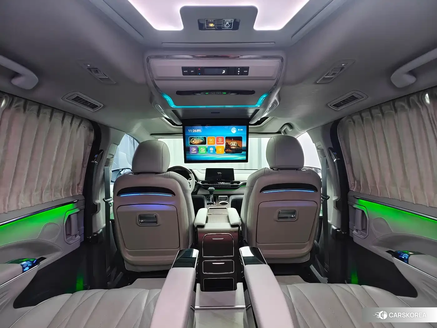 Toyota Sienna id 4629576 из Китая 21