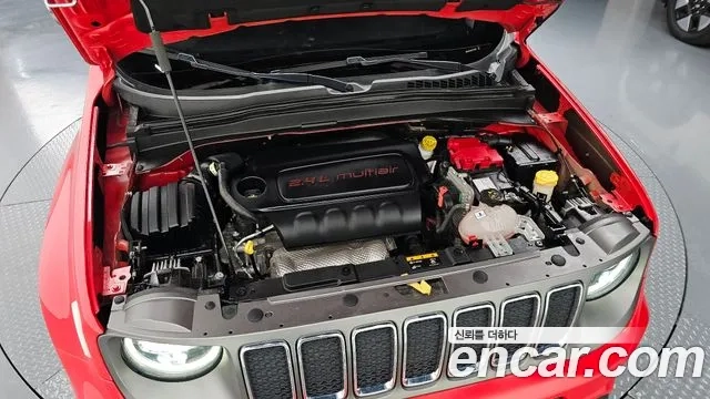 Jeep Renegade id 2916667 из Кореи 16