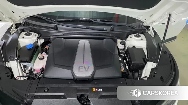 Kia EV6 id 3016936 из Кореи 8