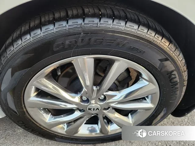 Kia The New Carnival id 2447548 из Кореи 16