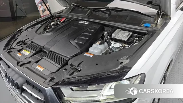 Audi Q7 (4M) id 3484622 из Кореи 16