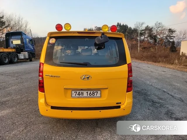 Hyundai The New Grand Starex id 3582680 из Кореи 16