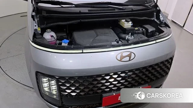 Hyundai Staria id 3679470 из Кореи 16