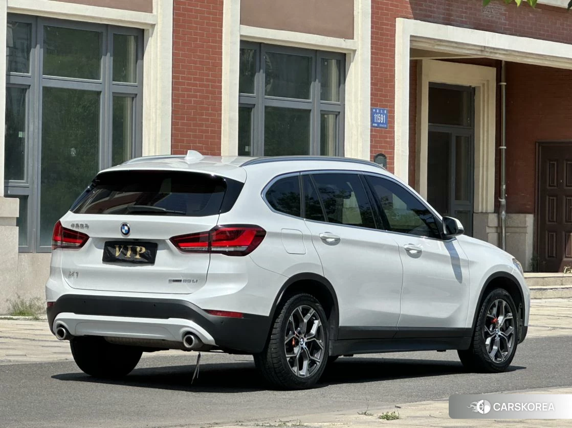 BMW X1 id 4493140 из Китая 24