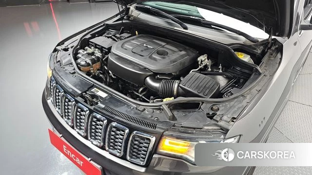 Jeep Grand Cherokee id 4765397 из Кореи 30