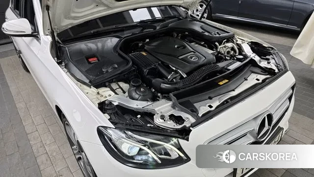 Mercedes-Benz E-Class W213 id 3656674 из Кореи 16