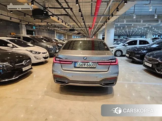 BMW 7 Series (G11) id 3027906 из Кореи 10