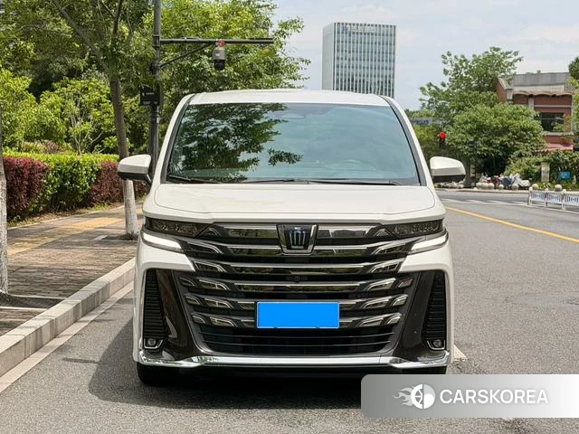 Toyota Wilfa 2024 Белый из Китая, фото 6