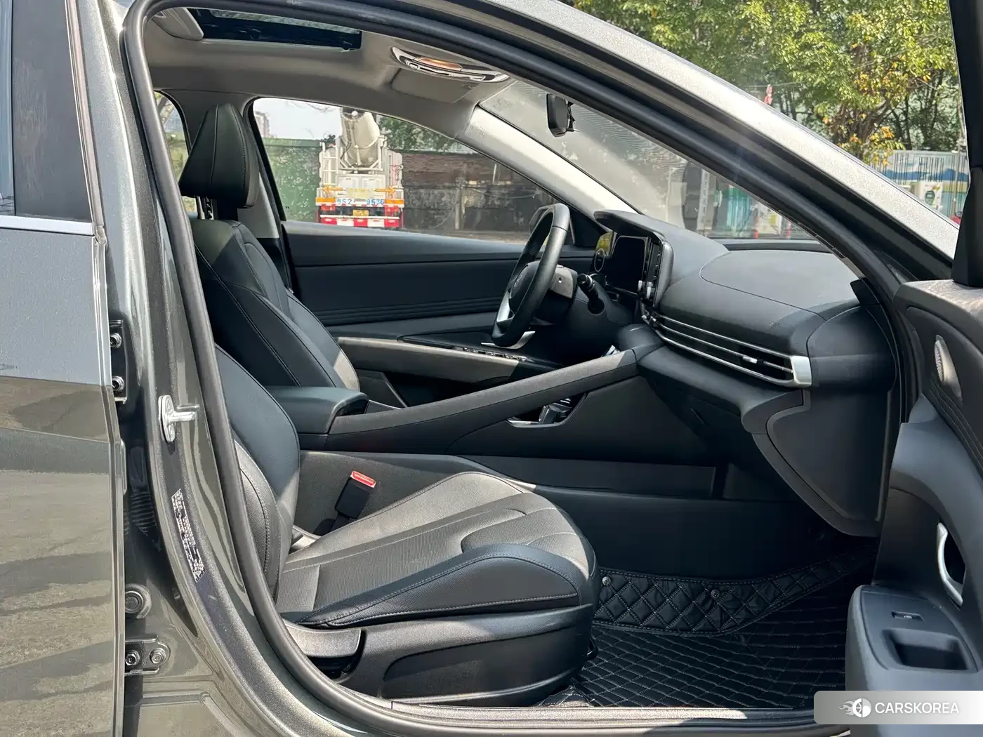 Hyundai Elantra id 4570325 из Китая 14