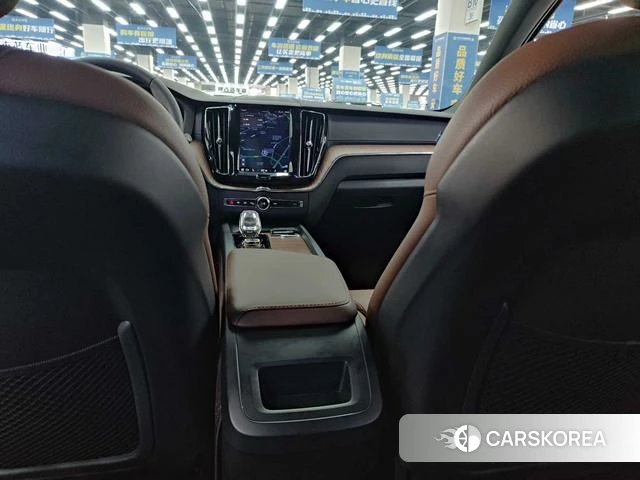 Volvo XC60 id 3908029 из Китая 13