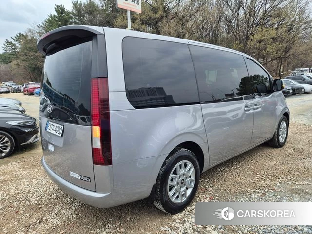 Hyundai Staria id 3882861 из Кореи 16