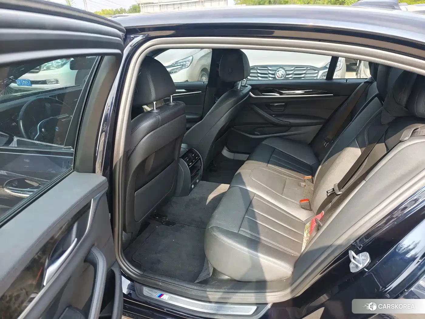 BMW 5 series id 4669492 из Китая 11