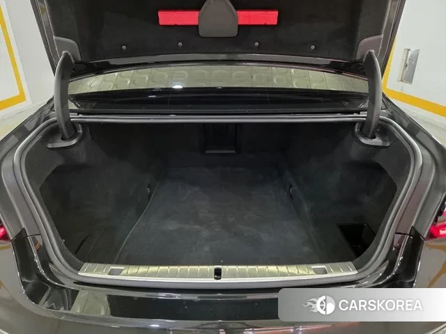 BMW 7 Series (G11) id 3220151 из Кореи 16