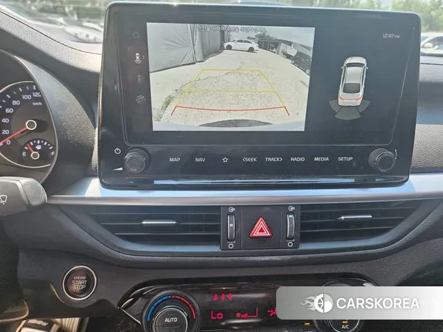 Kia The New K3 2nd generation 2021 Белый из Кореи, фото 6