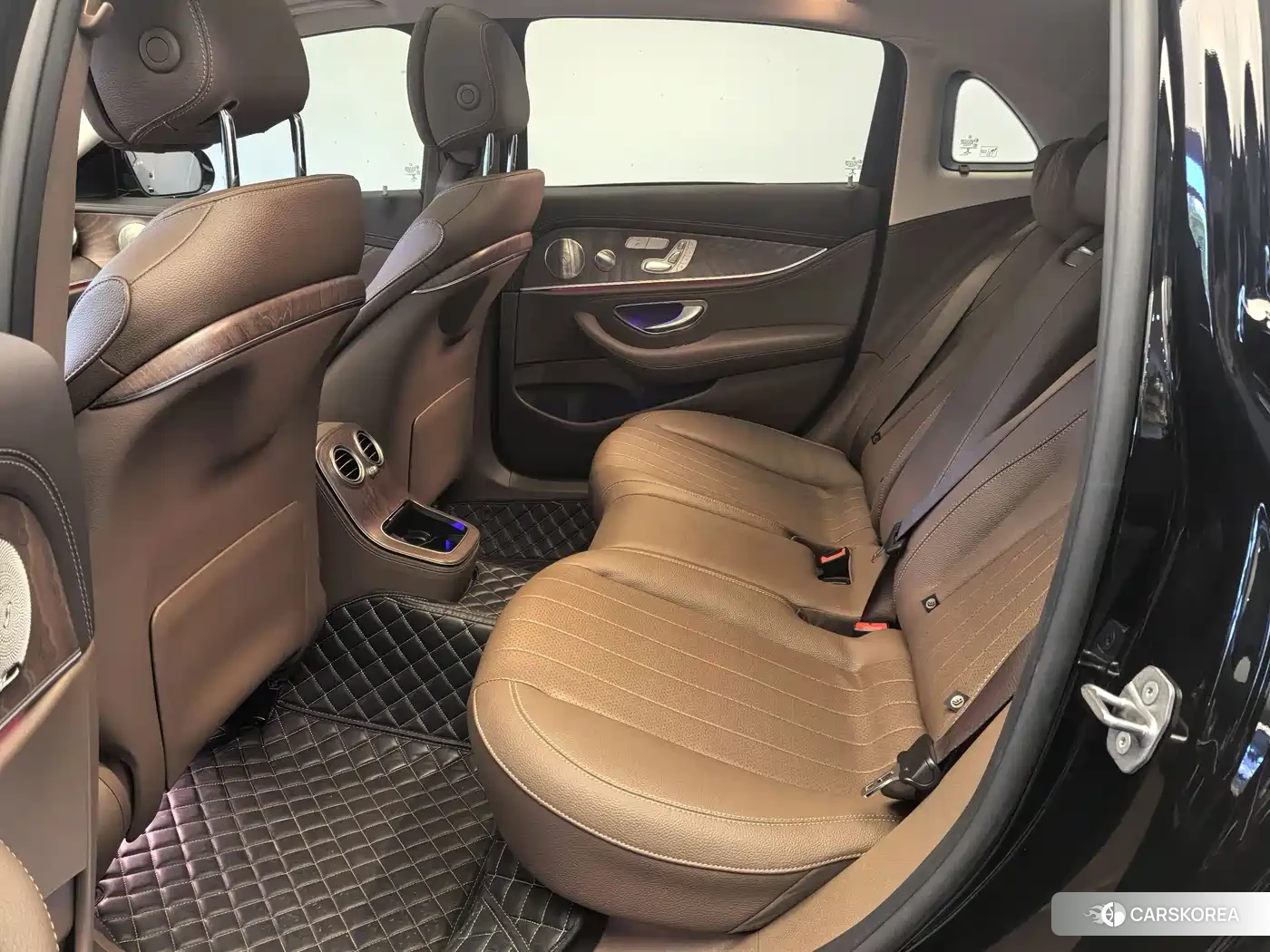 Mercedes-Benz E-Class id 4649293 из Китая 14