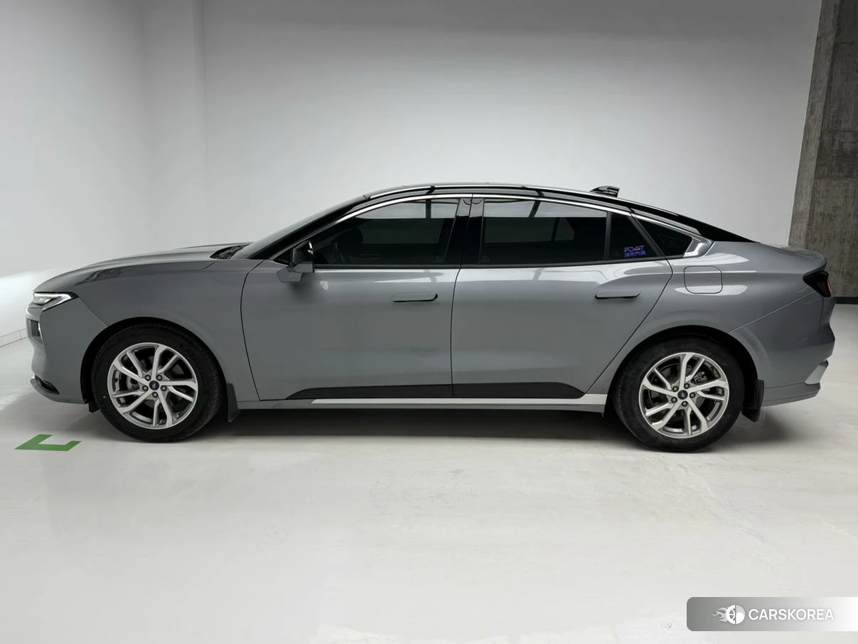 Ford Mondeo id 4461881 из Китая 14