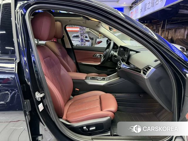 BMW 3 series id 3890763 из Китая 15