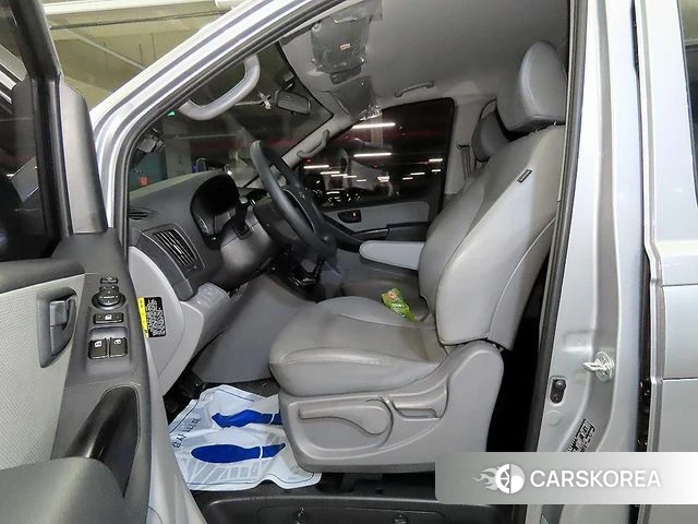 Hyundai The New Grand Starex id 4232364 из Кореи 15