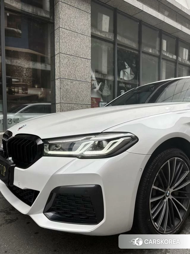 BMW 5 series 2021 Белый из Китая, фото 6