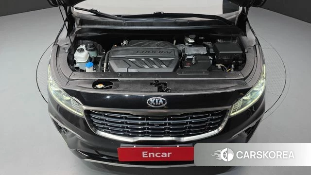 Kia The New Carnival id 4459316 из Кореи 27