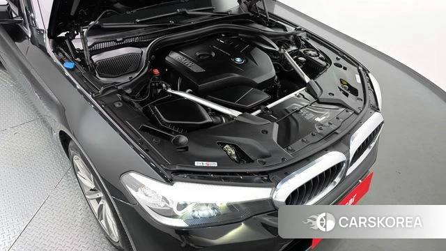 BMW 5 Series (G30) id 4944216 из Кореи 16