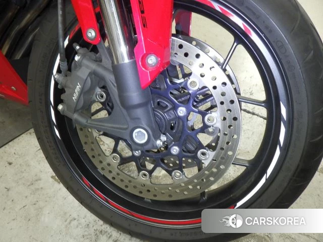 Проданный Honda CBR650R id 3997879 из Японии, фото 20