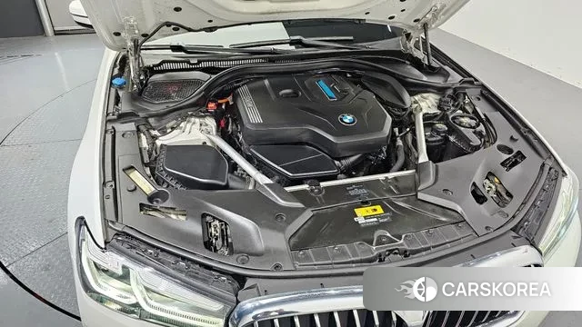 BMW 5 Series (G30) id 3646422 из Кореи 16