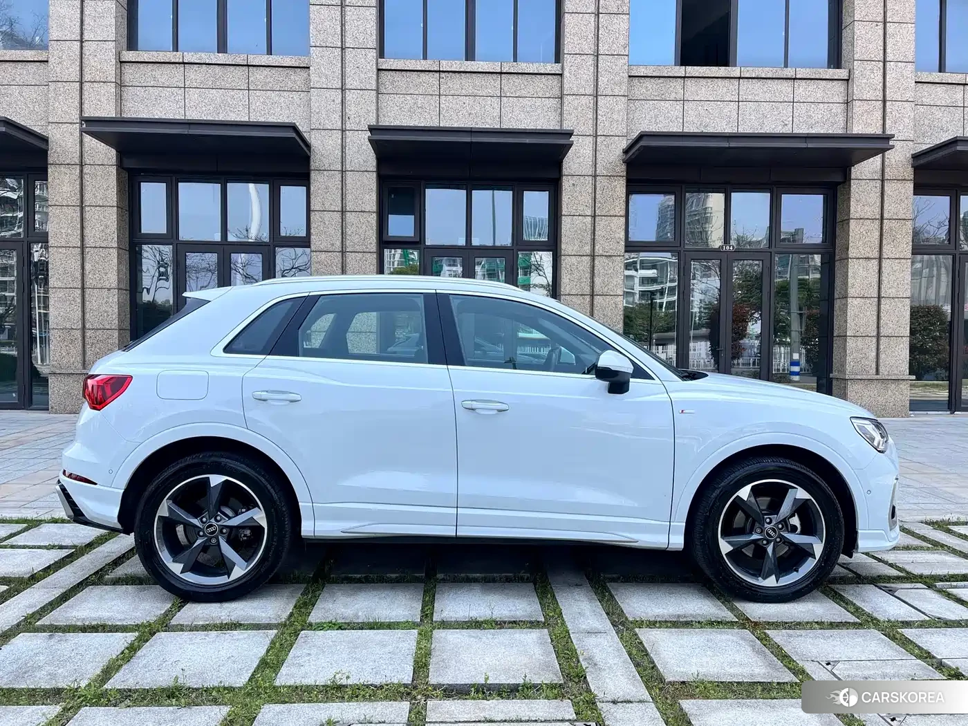 Audi Q3 id 4617210 из Китая 14