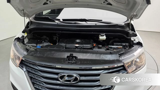 Hyundai The New Grand Starex id 4245977 из Кореи 27