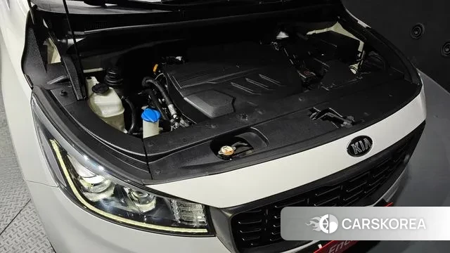 Kia The New Carnival id 2995369 из Кореи 16