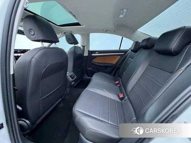 Volkswagen Bora id 4256471 из Китая 25
