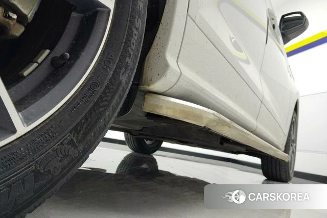 Audi Q5L id 4273100 из Китая 13