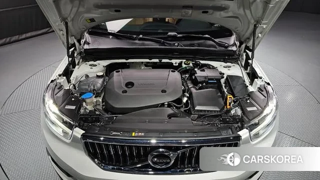 Volvo XC40 id 3022898 из Кореи 16