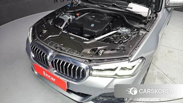 BMW 5 Series (G30) id 3670318 из Кореи 16