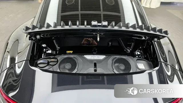 Porsche 911(992) id 3757917 из Кореи 16