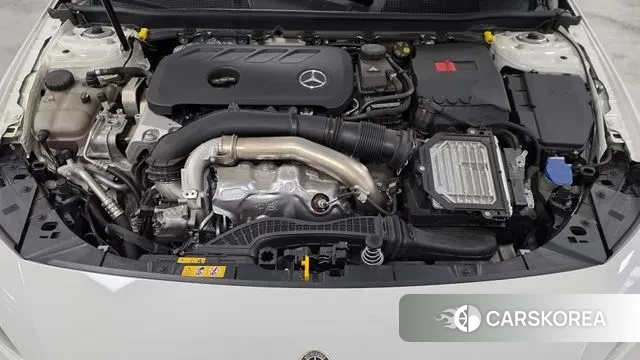 Mercedes-Benz A-Class W177 id 3745476 из Кореи 13