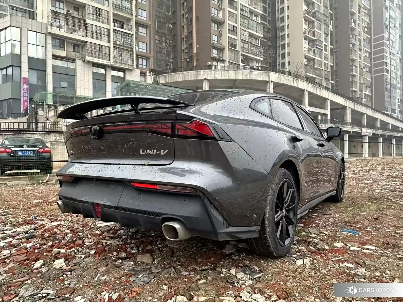 Chang'an Changan UNI-V 2023 Silver/gray из Китая, фото 6